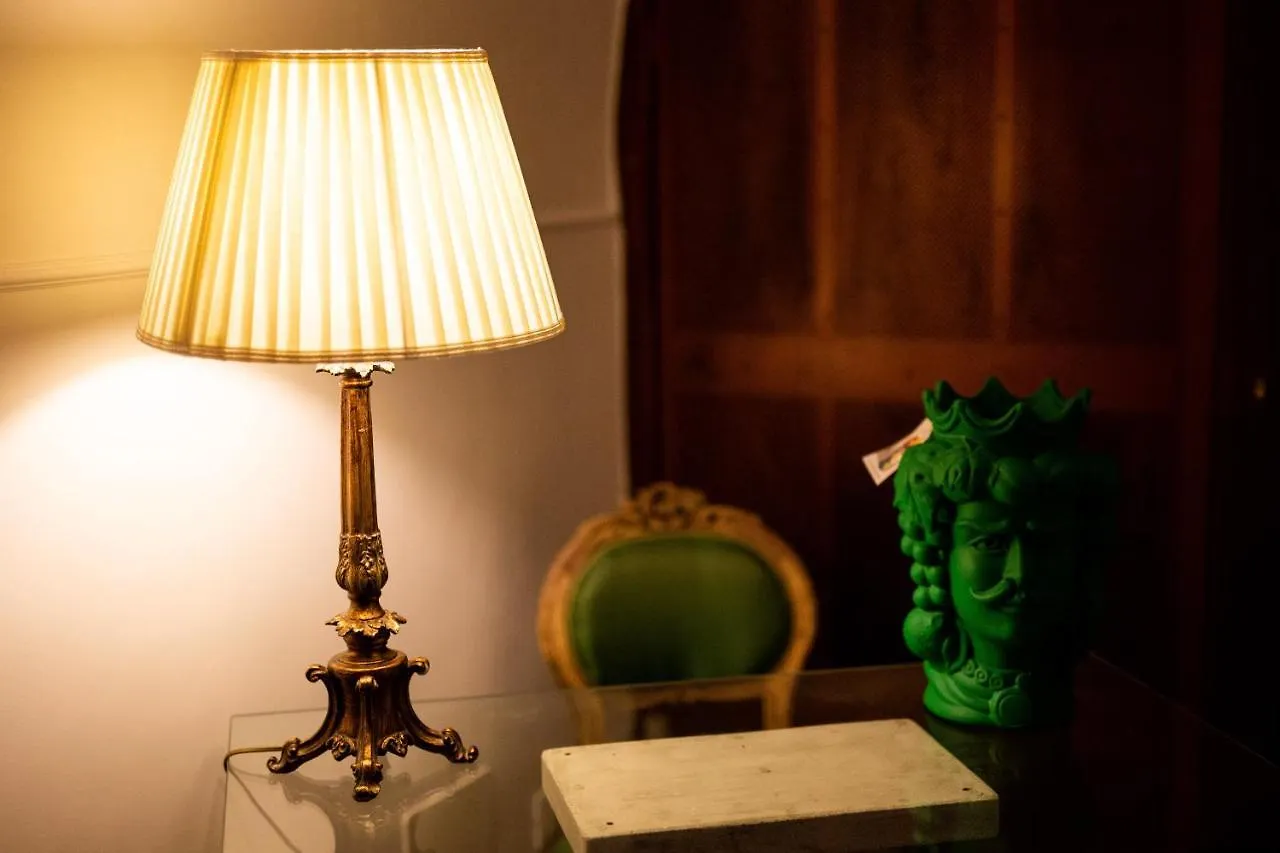 Palazzo Del Poeta - Dimora Contemporanea Hotel Palermo Italy