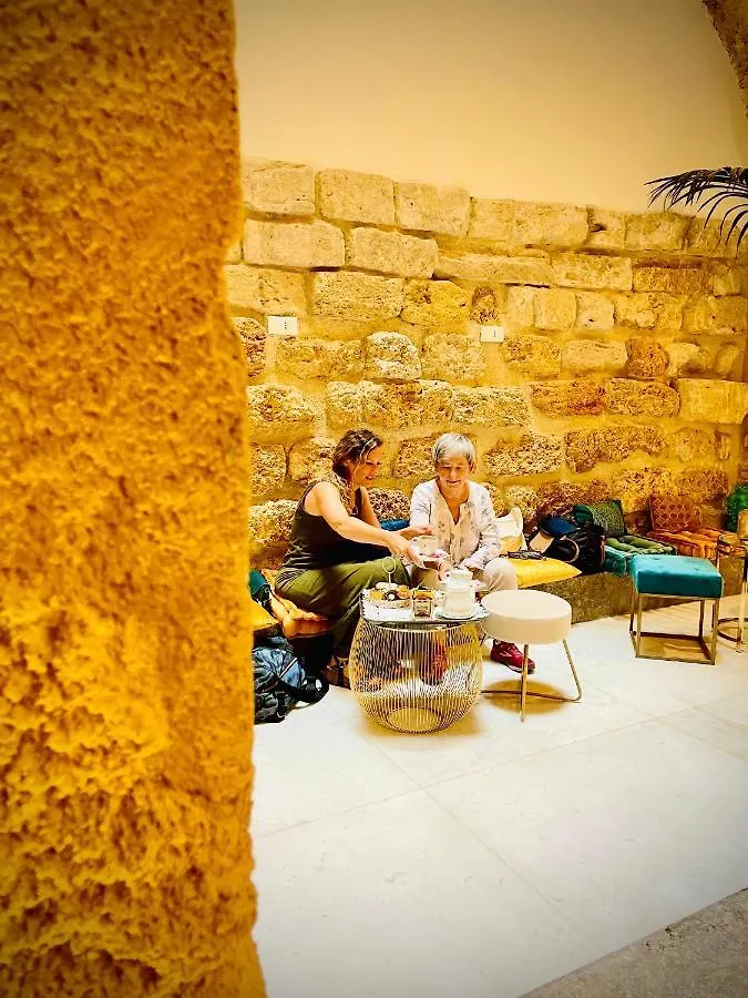 Hotel Palazzo del Poeta - Dimora Contemporanea Palermo 2*,