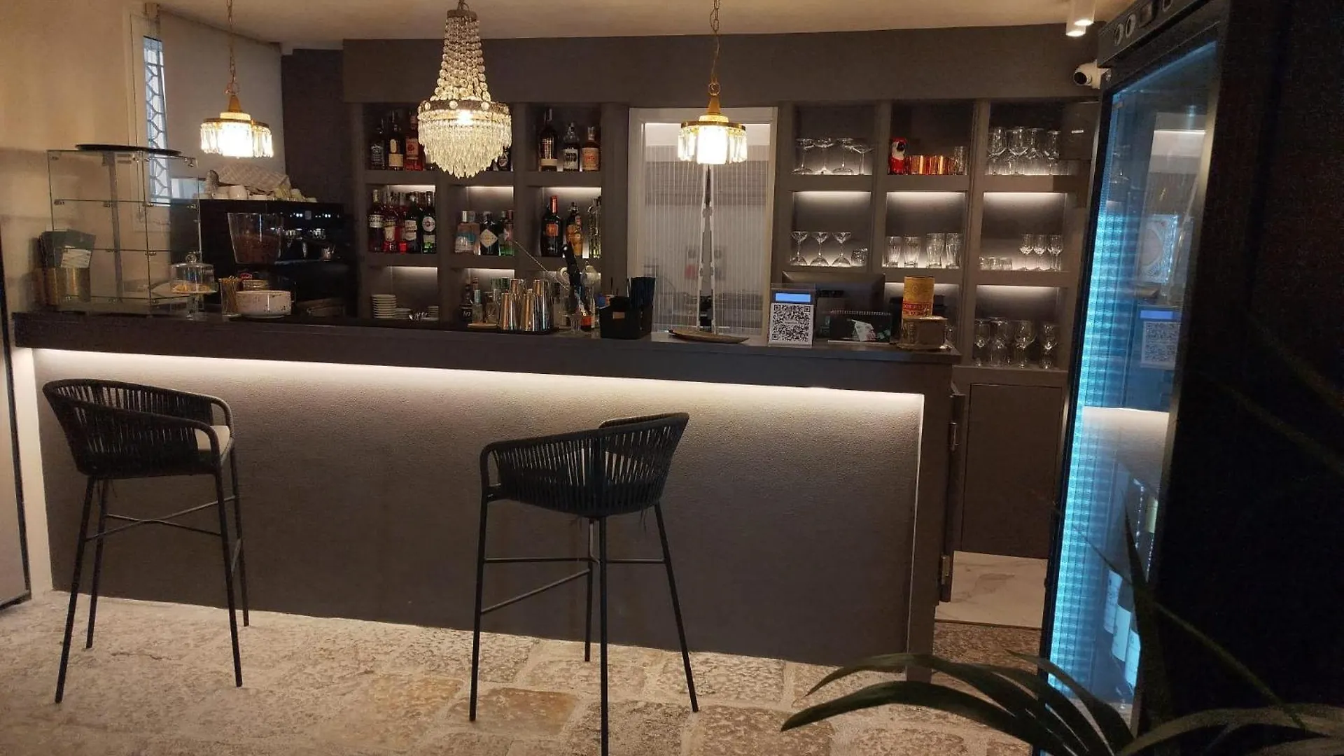 Gasthof Hotel Palazzo Del Poeta - Dimora Contemporanea Palermo